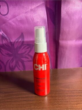 CHI Red Heat Protectant Spray - Travel Size